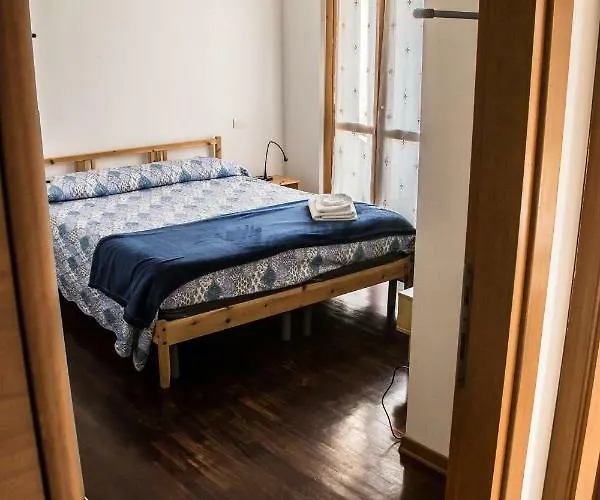 Fuoriporta Affitti Brevi - New A Casa Da Ida * 파르마